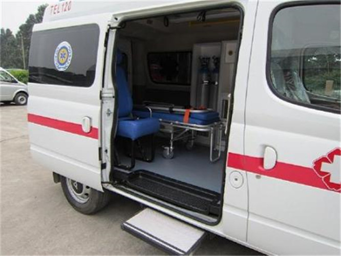 振兴救护车出租服务案例7